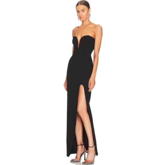 Nicholas Deep V Sweetheart Strapless
Gown in Black NWT - Picture 2 of 8